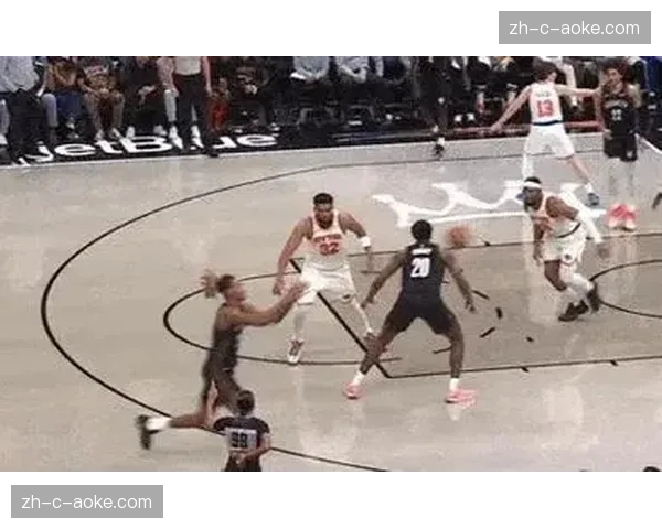 篮网挡拆防守表现不佳 对手简单战术即撕破防线